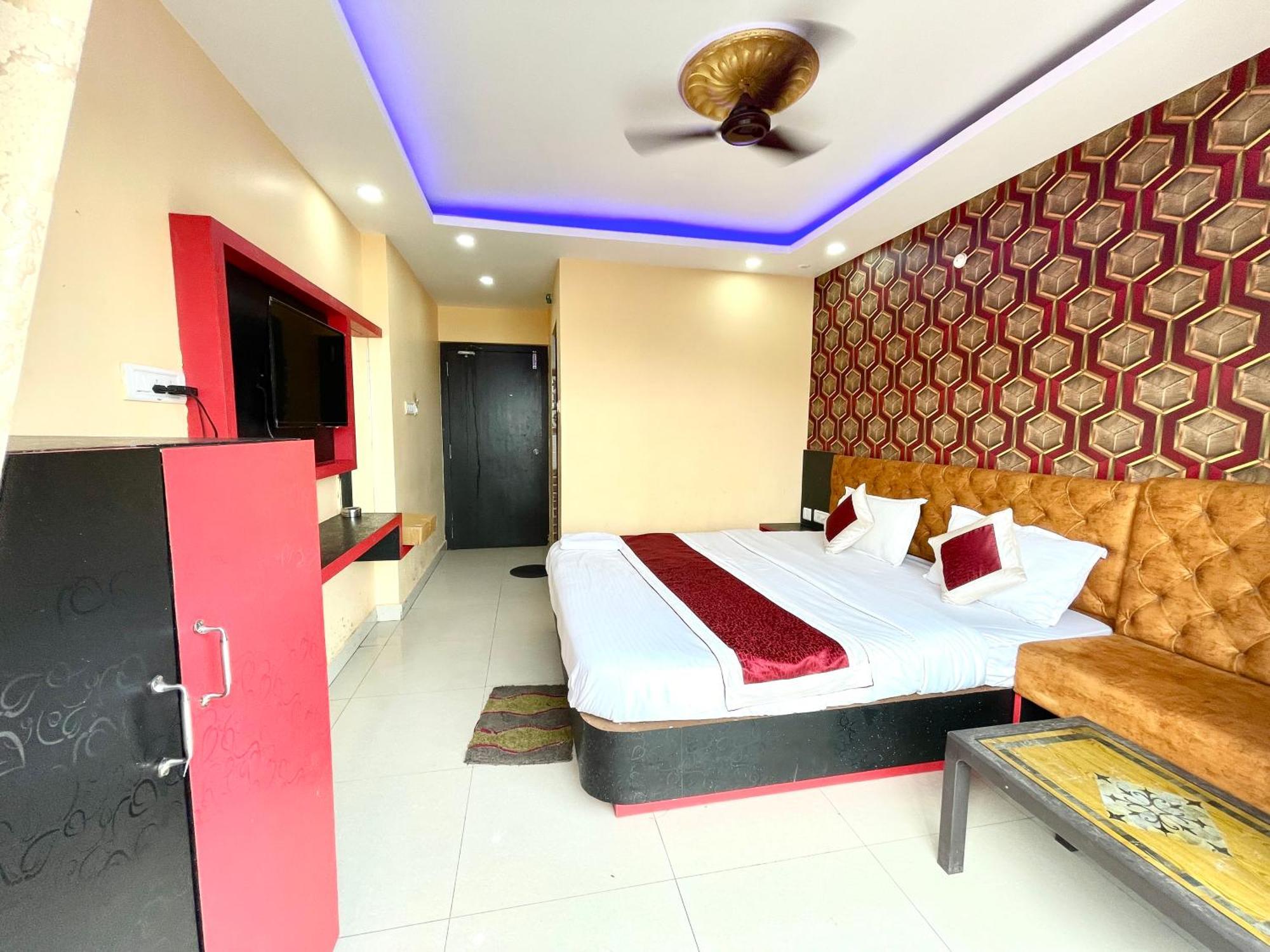Hotel Seven Inn By Seven Group Puri Exterior photo