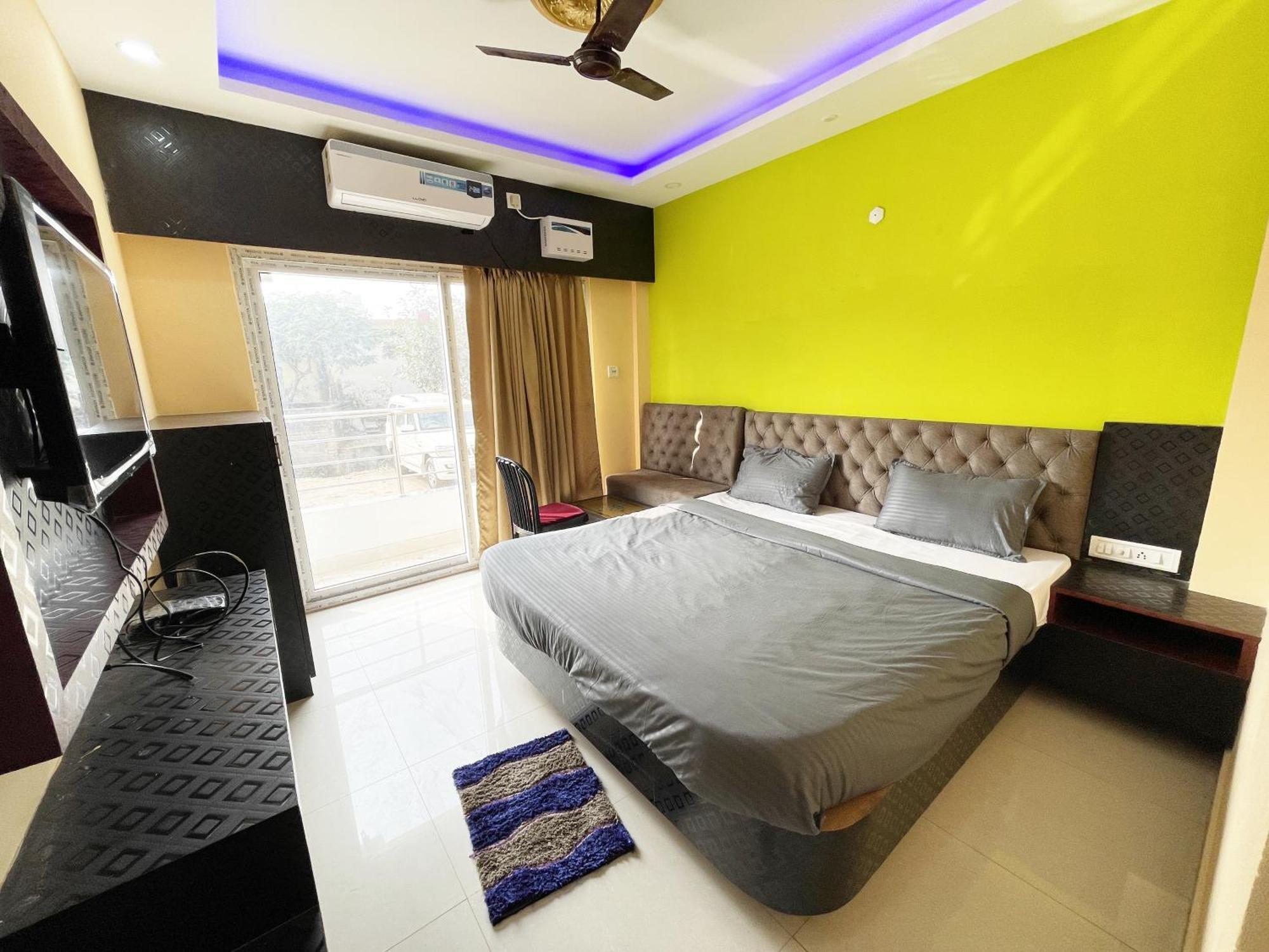 Hotel Seven Inn By Seven Group Puri Exterior photo